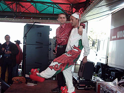 Johnny_in_Dragon_suit_