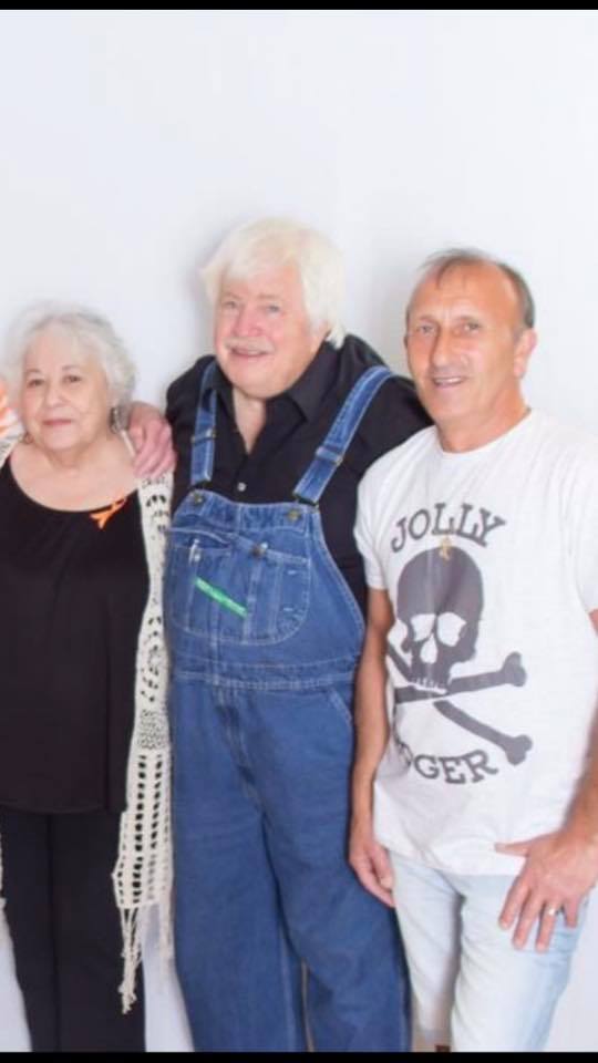 mum and hillbilly and me